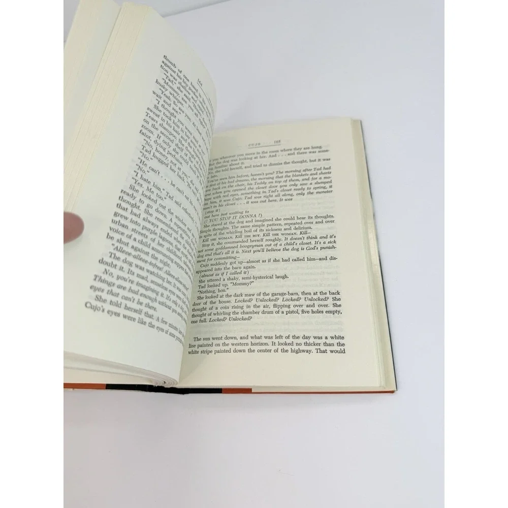Stephen King Cujo 1981 Viking Hardcover Book Club Edition Dust Jacket Horror